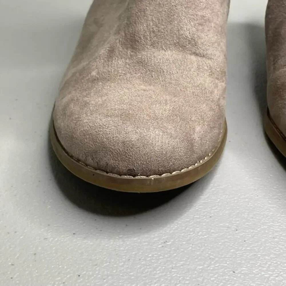 Steve‎ Madden Wedge Ankle Booties Suede Round Toe Side Zip Tan Size 7 Country